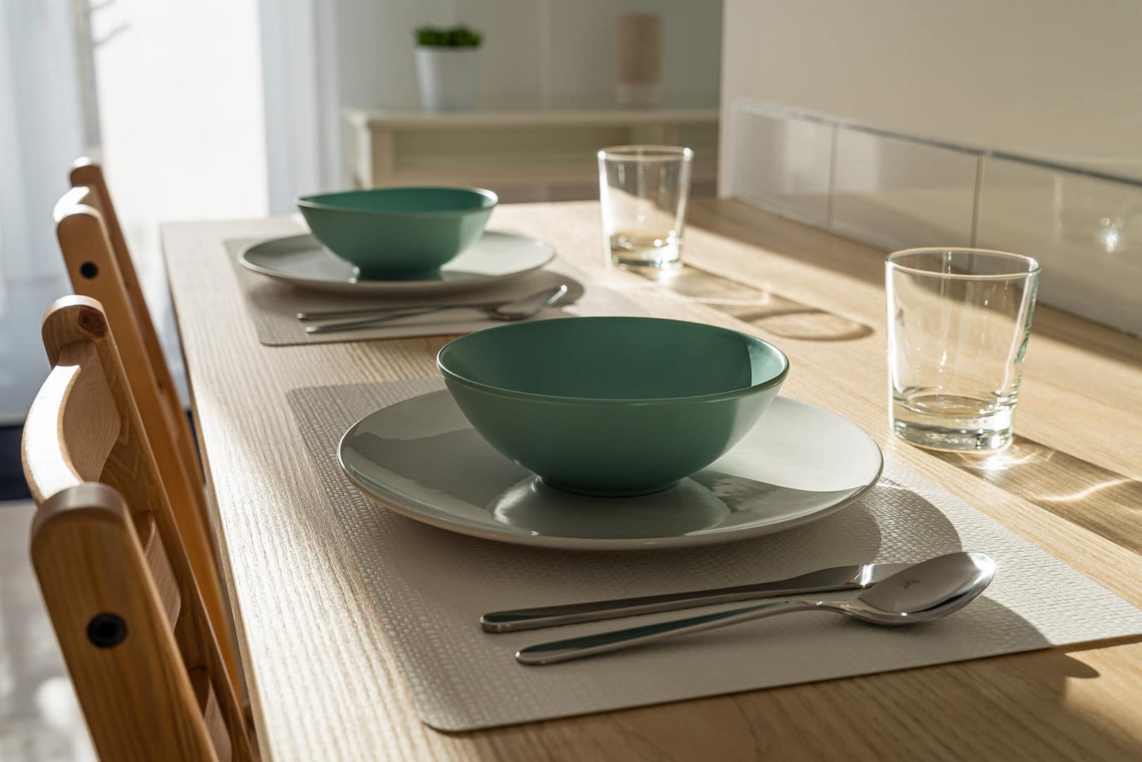 Coin repas au Coccon Appart Miribel près de Lyon